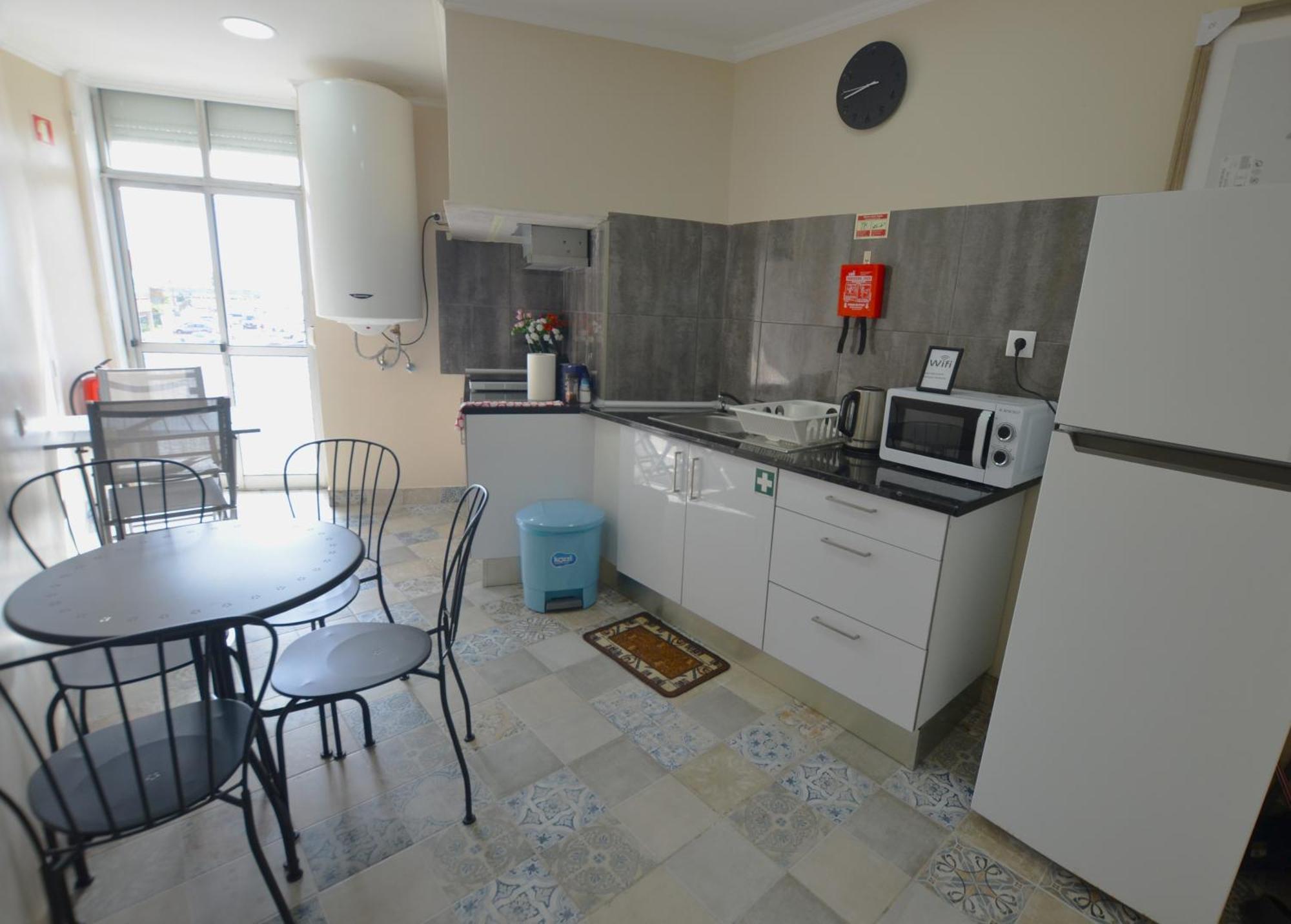 Suites Dp سيتوبال المظهر الخارجي الصورة